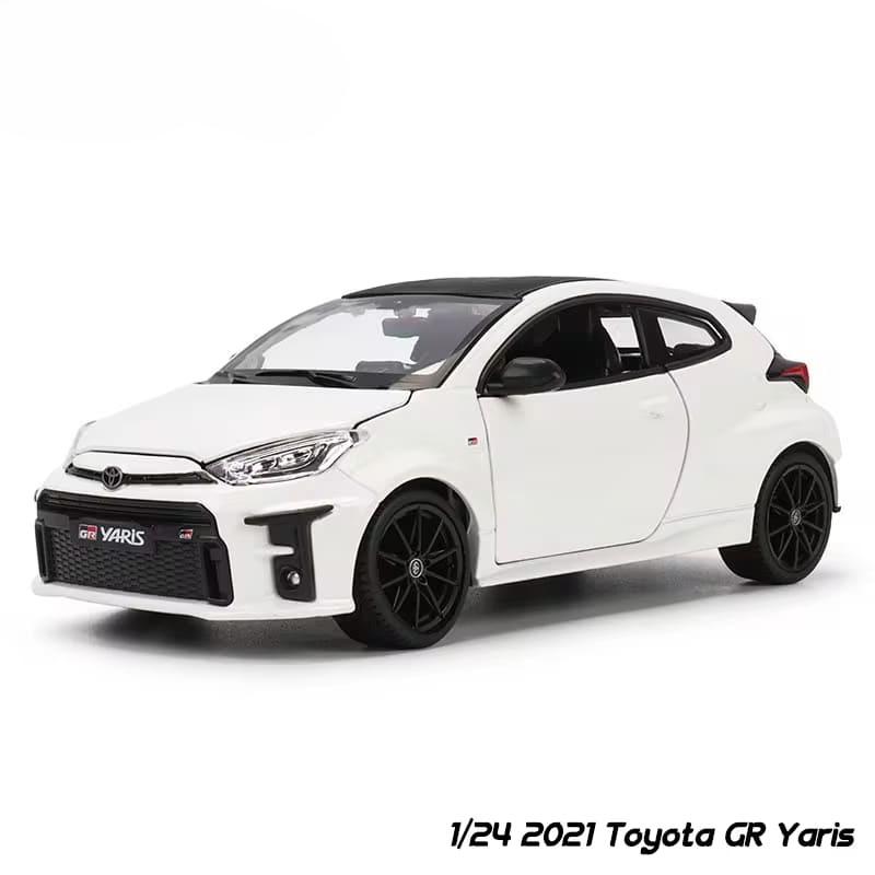 

Новий 1:24 Нові Toyota GR Висока Деталізація Лита Алюмінієва Точна Модель Автомобіля Позашляховик зі Звуком та Світлом Зворотний Хід Колекція Дисплей Подарунок для Хлопчиків білий