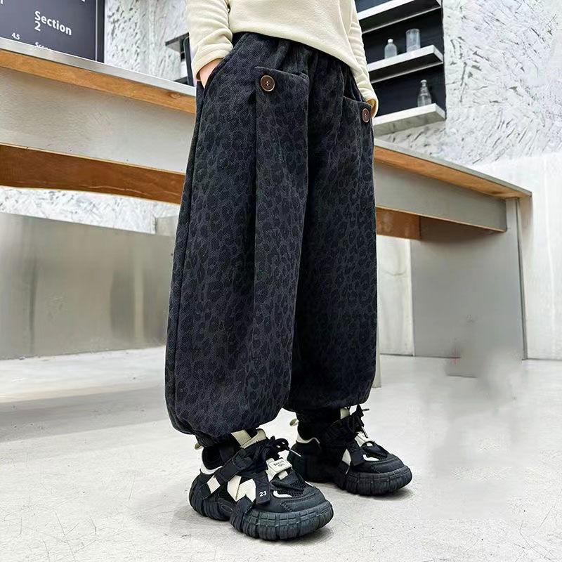 

Boys Leopard Fleece Lantern Joggers - Spring/Autumn 2025 Collection 90