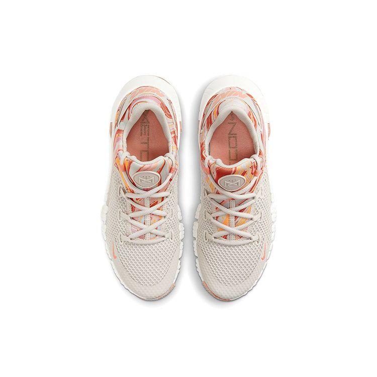 Женские кроссовки Nike Free Metcon 4 Desert Sand Crimson Bliss Orange Summit-White — фото 4