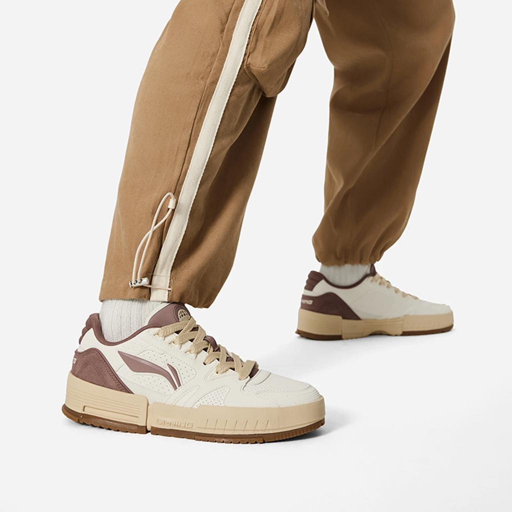 Li Ning Bequeme Vielseitige Dicke Sohle Höhenerhöhend Rutschfest Stoßdämpfend Abriebfest Low-Top Skateschuhe Herren Sneaker AGCU335-3