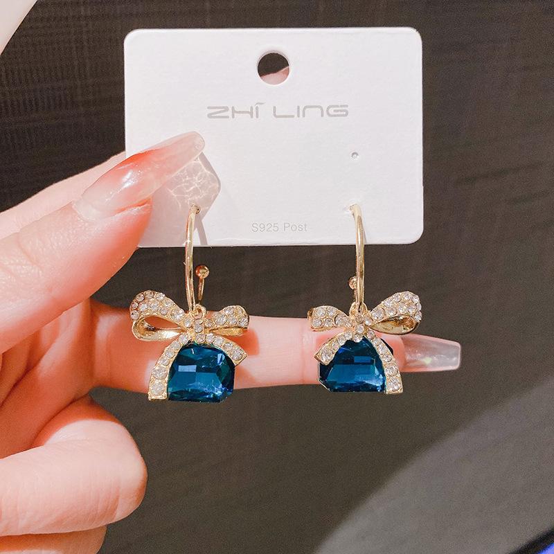 Premium Design Niche Temperament Stud Earrings Women's Blue Earrings 925 Silver Exquisite Light Luxury Versatile Earrings