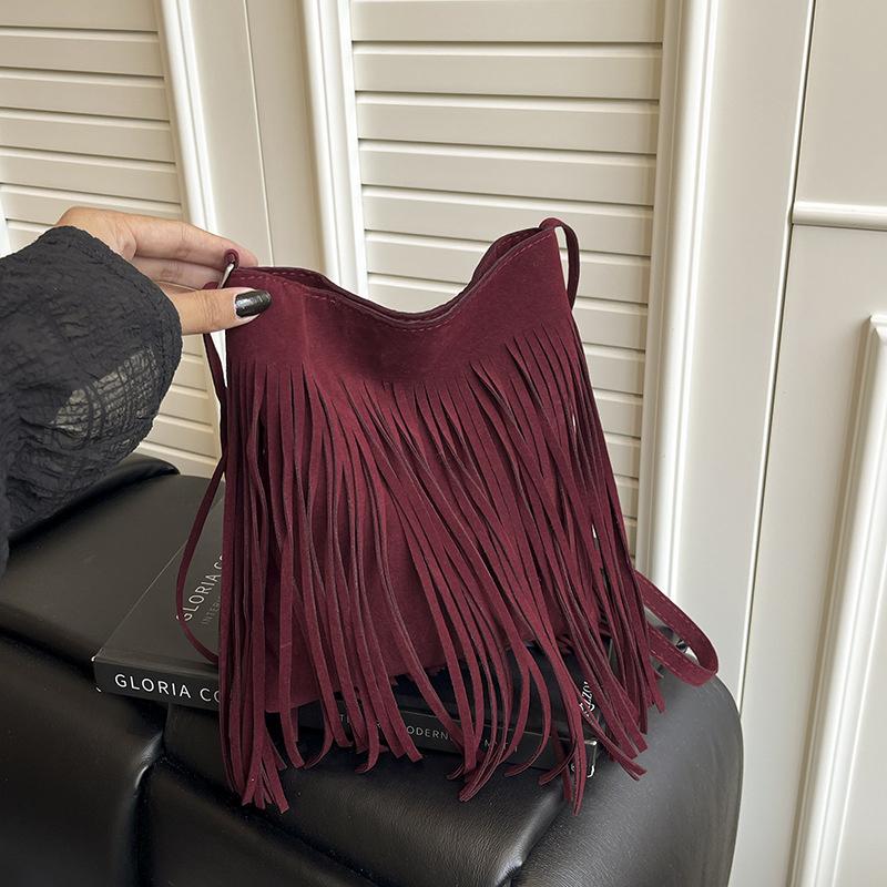New Boho Style Fringe Crossbody Bag Vintage Suede Shoulder Bag Women's Large Capacity Casual Fringe Postman Shoulder Bag