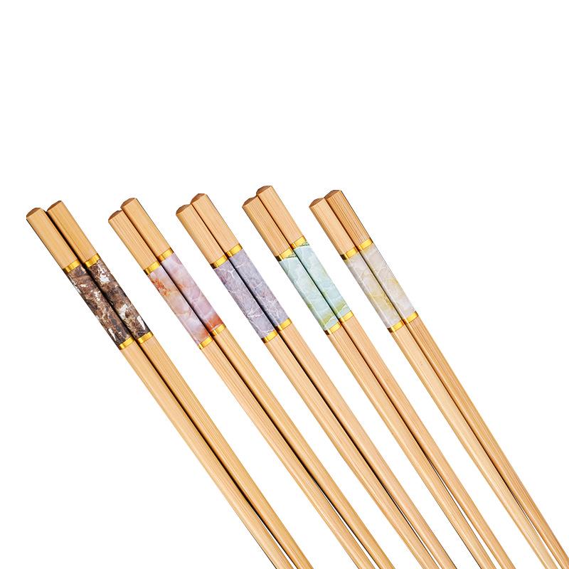 Premium Natural Bamboo Chopsticks: Non-slip, Mildew-Resistant, High-Temperature Tolerant, Unpainted and Ideal for Home.