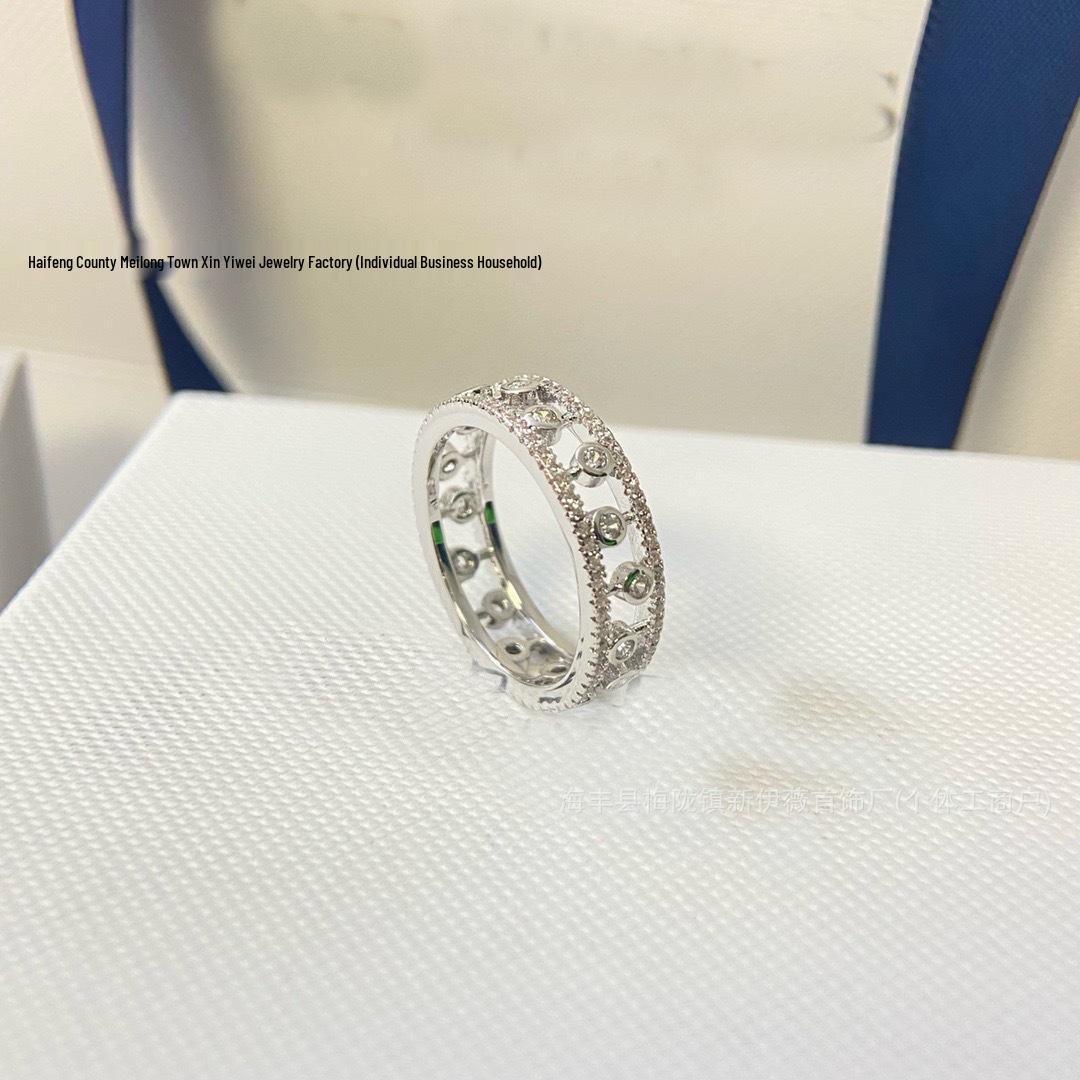 Daijia 18K Gold Dewdrop Openwork Petal Ring with Pave Diamonds Size 6