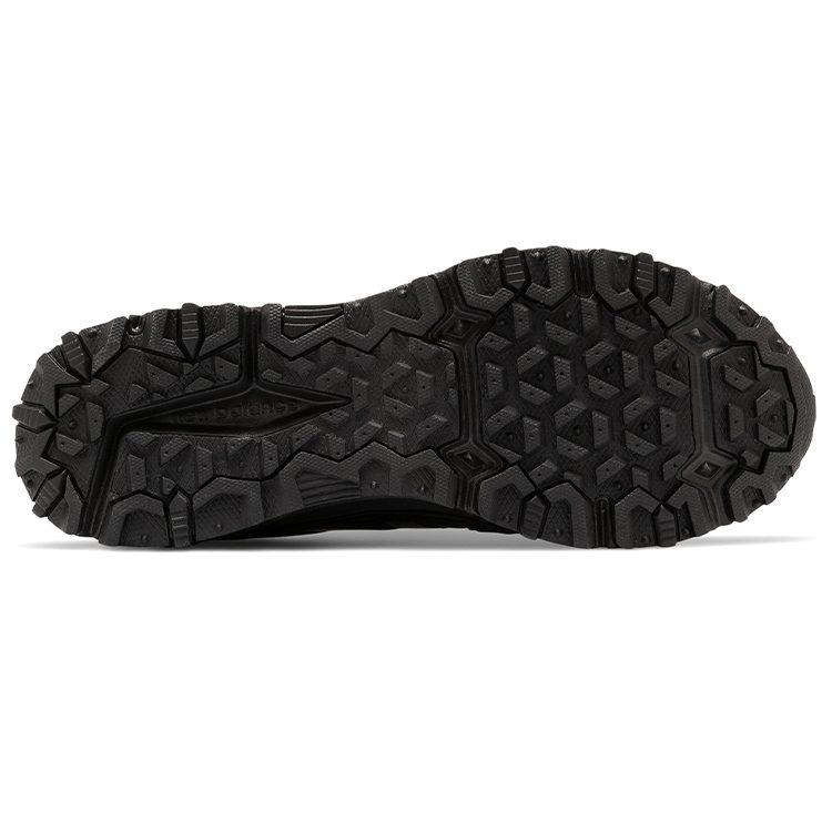 New Balance 410 V5 Shoes Black MT410NE5