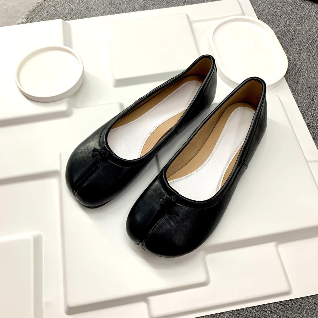 Spot second hair! Grape mother same shoes are cute and thin in summer, pig's trotters, soft soles, shallow mouth, flat soles, single shoes for women