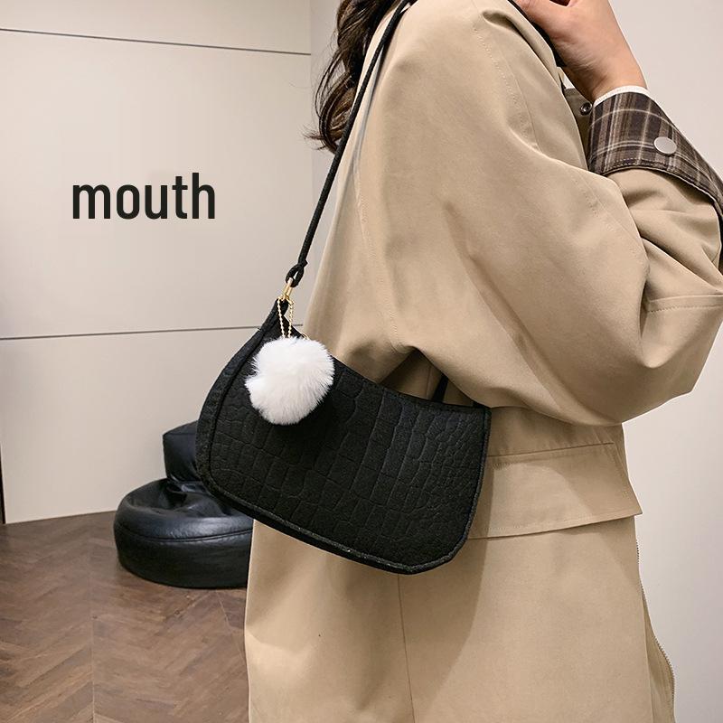 Elegante Borsa a Spalla con Catena da Donna 2025 - Borsa a Spalla Trendy Design Baguette.