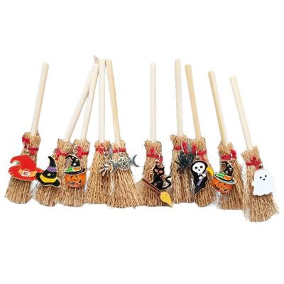 Halloween Deko Hexenbesen Figuren Deko Baumhänge Deko Puppe Halloween Hexe Ornament Puppen Kleine Spielzeuge Halloween Party