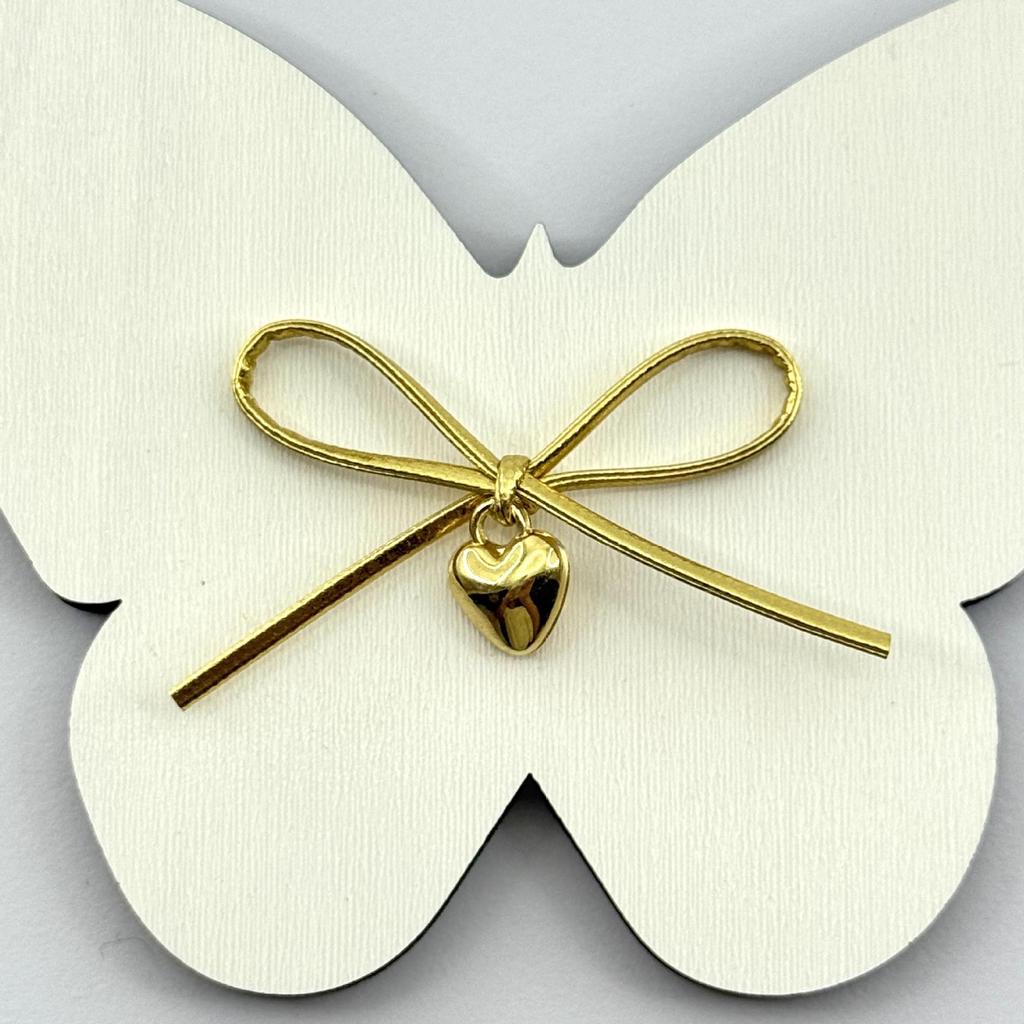 Bowknot Heart Hanging Accessory: DIY for Phone Cases, Hair Clips, Handbags, Shoes, Socks, and Bags.