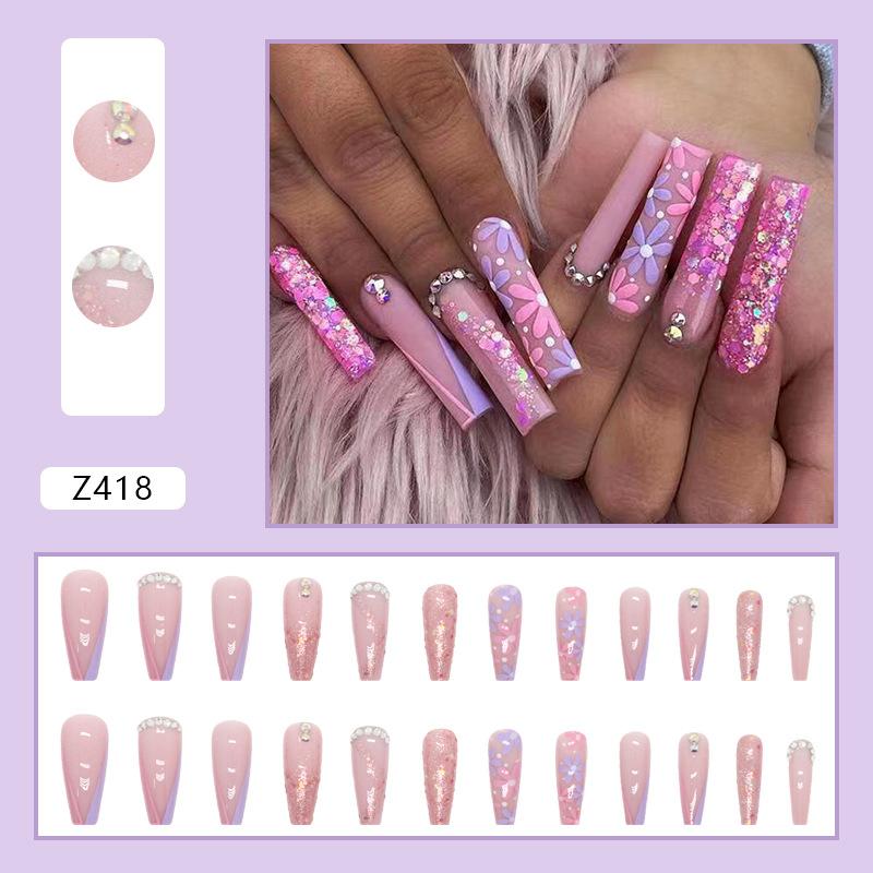 Diamond Wearing Nail Ice Culoare transparentă Flash Diamond 24 Bucăți Cutie Unghii false Finisat Nail Art de ultimă generație