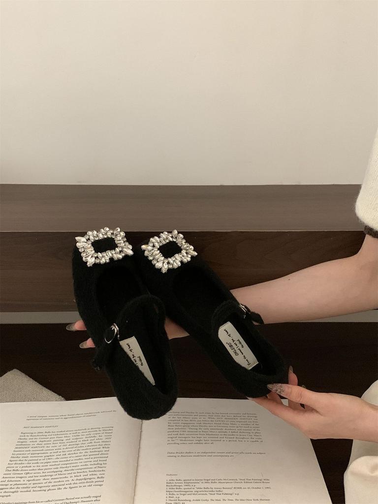 2025 Fransk fyrkantig tå strass fluffiga skor för kvinnor att bära utomhus höst och vinter nya mångsidiga milda Mary Jane kvällsskor