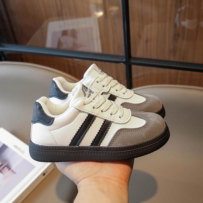 Children's Retro Sports Shoes - Soft Sole Running & Skate Shoes for Boys and Girls, Autumn 2026 Collection