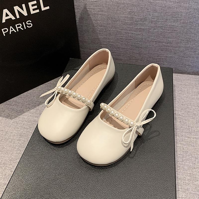 

Туфли Мэри Джейн женские весна и осень 2025 новые вечерние туфли нежные легкие туфли на низком каблуке с круглым носком и жемчужным бантом 35