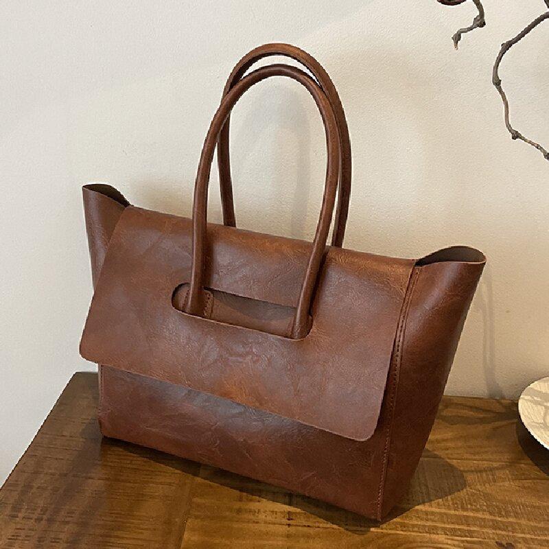 Premium Big Bag Women's Bag New Trendy Large Capacity Handbag Retro Commuter Tote Bag