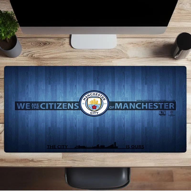 Tappetino per mouse con stemma del Manchester United, Tappetino per mouse da gaming, Tappetino per tastiera, Decorazione da scrivania per computer portatile, Regalo per tifoso, Regalo di compleanno
