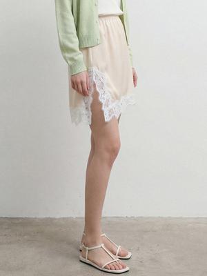 Stay With Me Lace Satin Mini Skirt_Cream