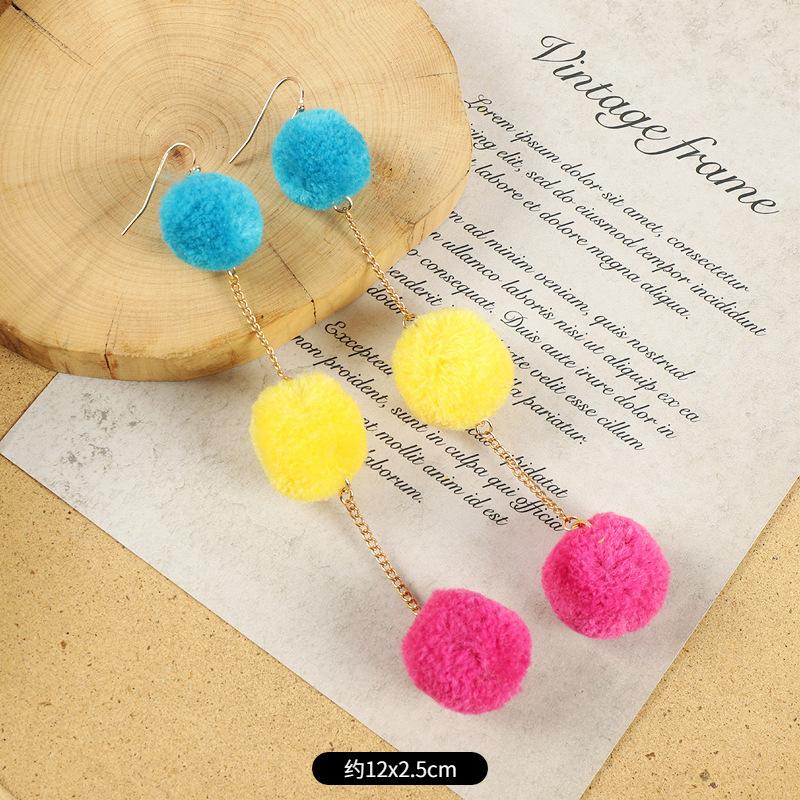 Pompom Earrings Women's Long Personalized Colored Hairball Stud Earrings Vintage Bohemian Vacation Fringed Earrings