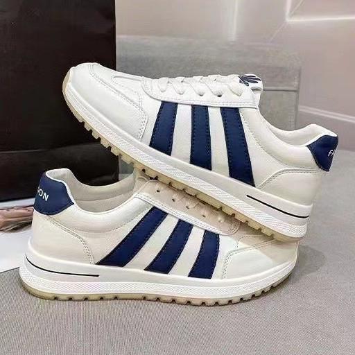 

Женские классические туфли на платформе, женская обувь 2024 года, новые повседневные туфли на плоской подошве, студенческая спортивная обувь, маленькие белые туфли, обувь для папы 36