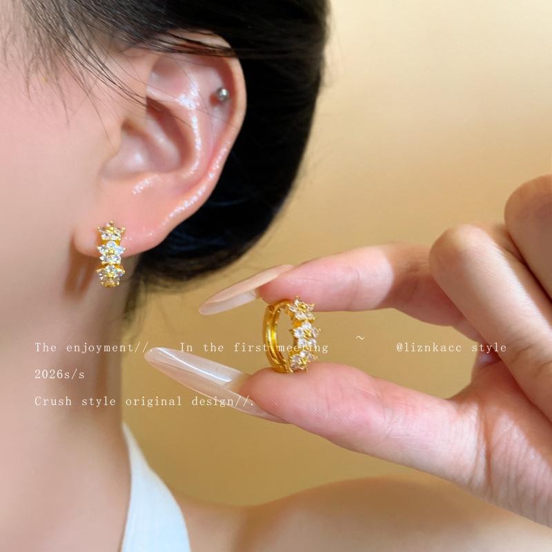 High-end Zircon Flower Earrings, New High-end Earrings, Women's Ear Buckles, Light Luxury Thickened Electroplated Ear Jewelry