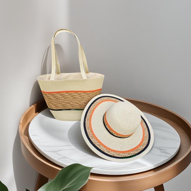 

Trendy French One-Shoulder Straw Tote: Large-Capacity Woven Beach & Vacation Handbag for Women