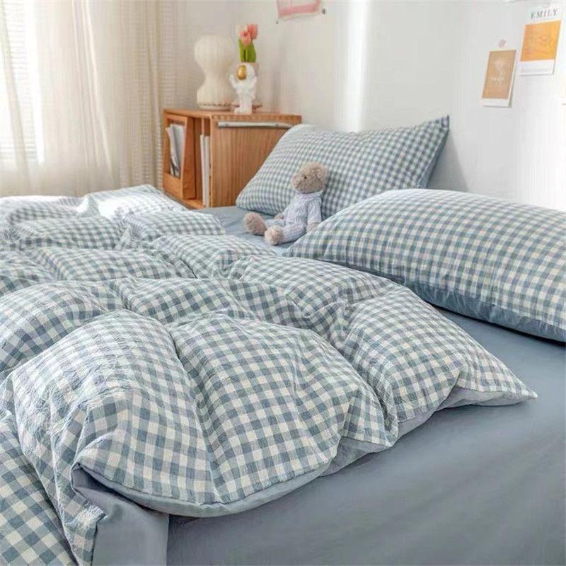 

Old Coarse Cloth Quilt Cover Classic Gingham Crash Bed Sheet Bed Sheet Quilt Cover Four-Piece Student Dormitory Gingham Bedding One pillowcase Little Blue
