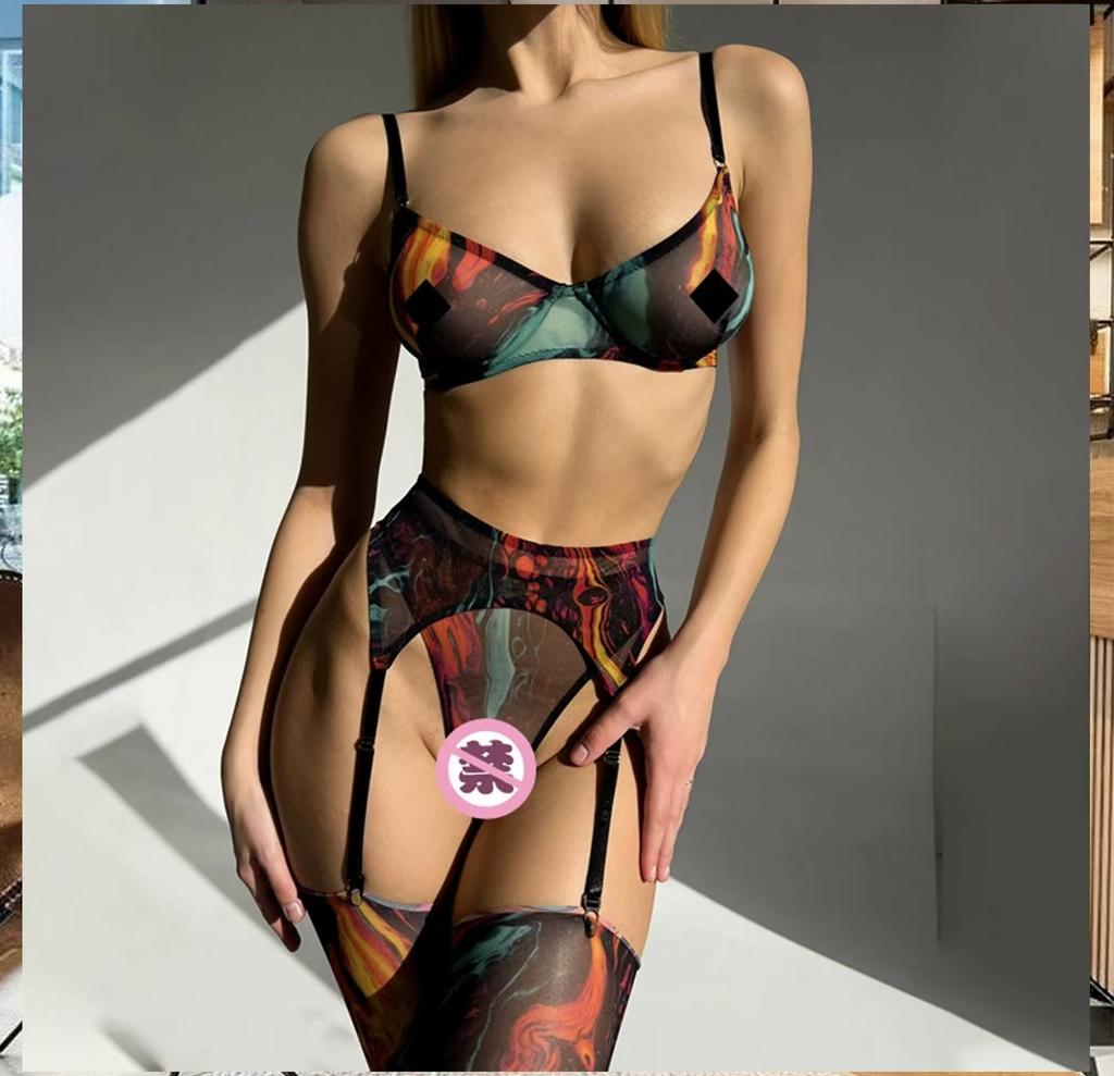 Populární barevné tie-dye malé prsa sbírající síťované sexy spodní prádlo pětidílná souprava pro ženy