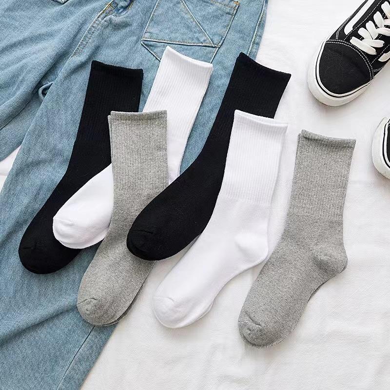 5 Paar weiße Damensocken aus Baumwolle im Harajuku-Stil im koreanischen Stil für Mädchen und Jungen, Mittelrohrsocken für die Schule