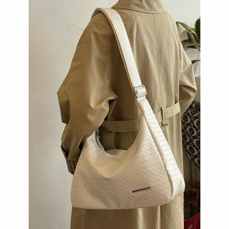 Large-capacity Woven Tote Bag Women's 2025 New Niche High-end Single Shoulder Tote Bag Versatile Commuter Bag