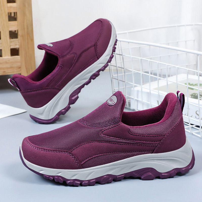 Mom sports shoes autumn women the elderly shoes women soft soles elderly non-slip middle-aged and elderly casual walking couple
