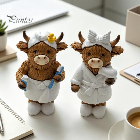 Creative Resin Craft Figure Bathroom Highland Cow Figurine, in Bathrobe Statue, Cute Healing Style Room Decorations Animal Ornament for Farmhouse Home