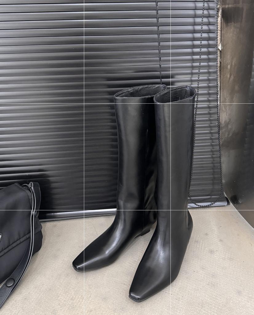 2025 Autumn New Minimalist Slope Heel Thin Versatile Square Head High Heel Boots