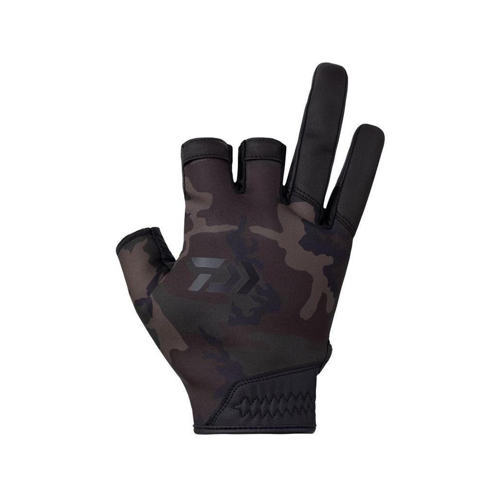 Daiwa Cold Weather Game Green Fishing (DAIWA) Gloves, 3-Piece Cut, DG-6523W, Camo, Medium,