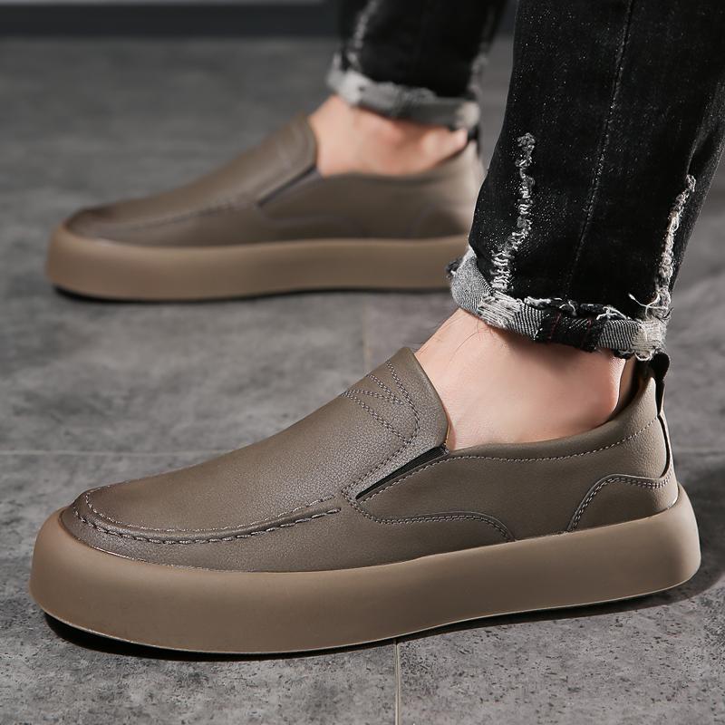 Fashion Stylish Men's Loafers Man Outdoor Trainers Men Casual Skateboard Footwear Leather Soft Shoes Elegantes Non-Slip Walking Sneakers