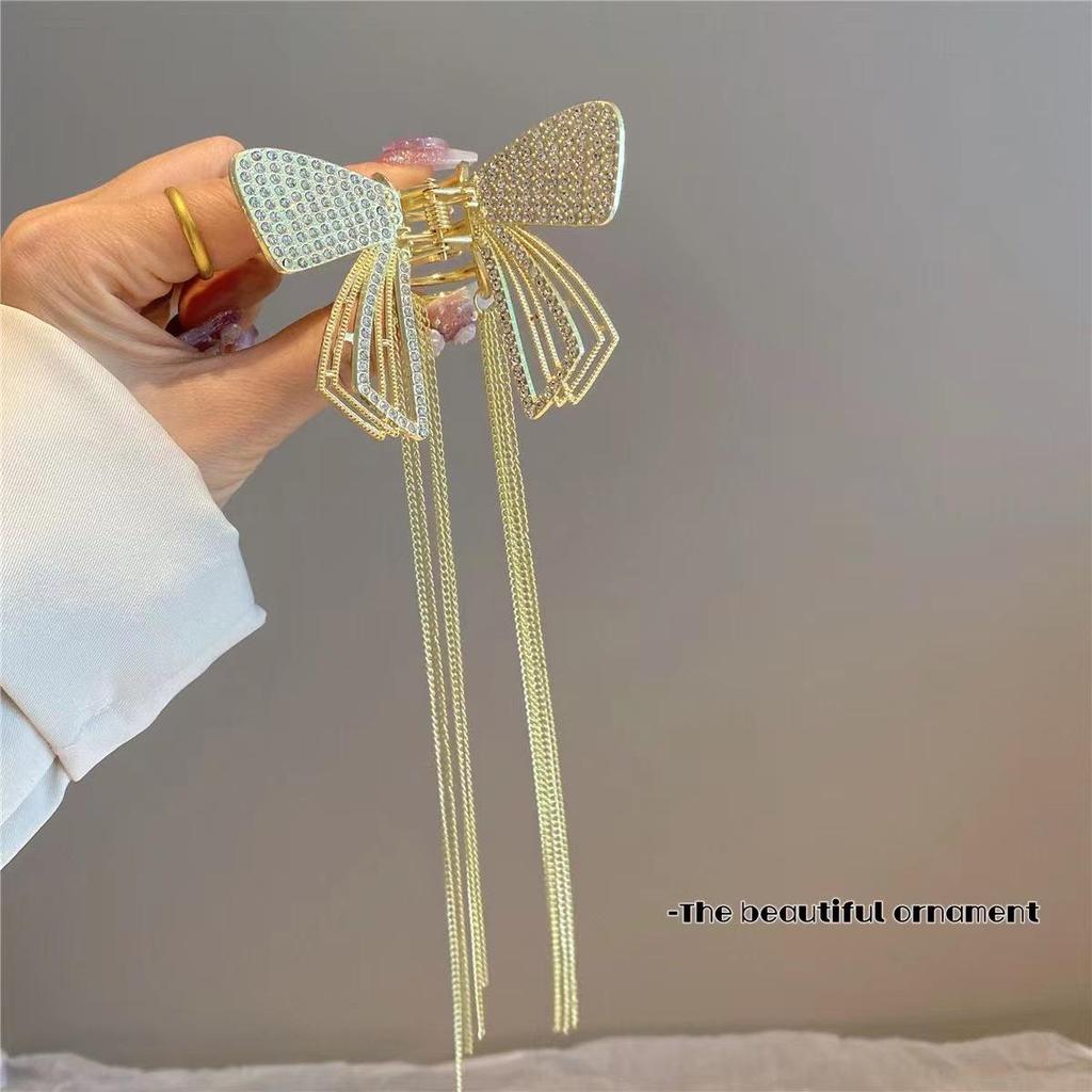 Metall Schmetterling Haarnadel mit Quastenanhänger - Elegantes Haaraccessoire für Frauen 2023