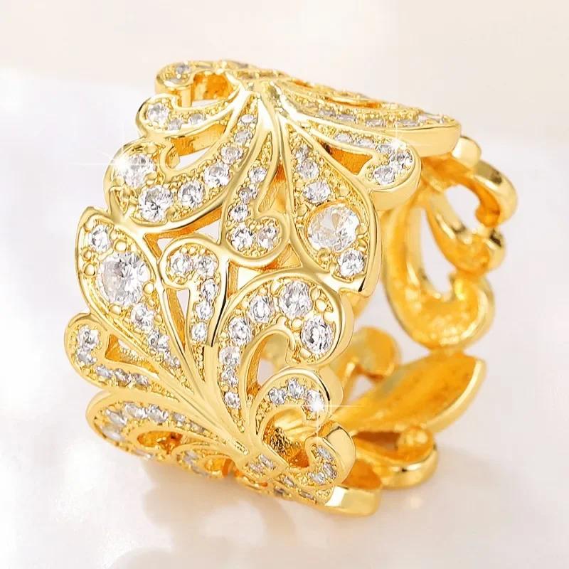French Light Luxury Hollow Palace Rings for Women Small Fresh Flower Index Finger Ring Natural Snowflake High-grade Ring