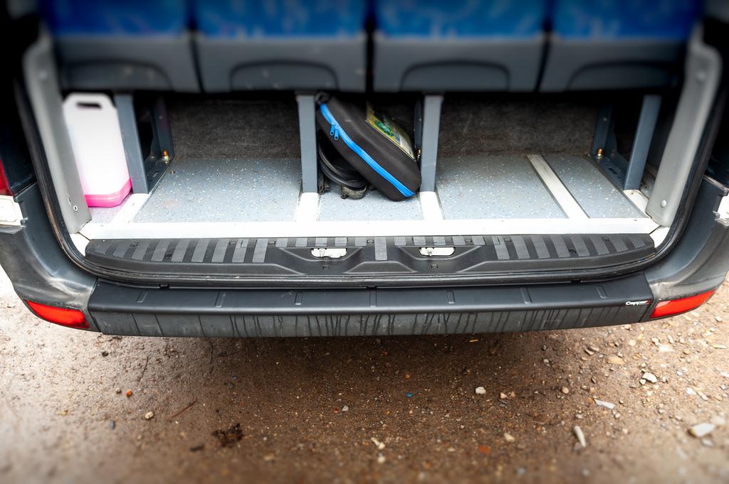 

Накладка на задний бампер EuroCap (ABS) для Mercedes Sprinter W907/W910 2018- гг
