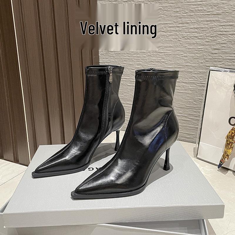 Stivaletti Corti da Donna 8288-1 - Collezione Autunno/Inverno 2024: Elastiche Snellenti, Punta Acuta, Tacco Alto a Spillo, Stivaletti Corti tipo Dr. Martens