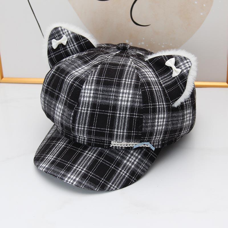 Cute kitten ears plaid octagonal hat women's autumn and winter British college style shows the face of the small versatile newsboy hat tide