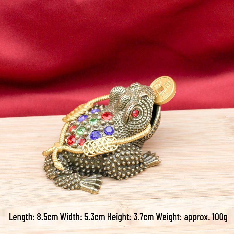 Three-Legged Golden Toad Wealth Figurine – Handcrafted Luck & Prosperity Decor for Home or Office