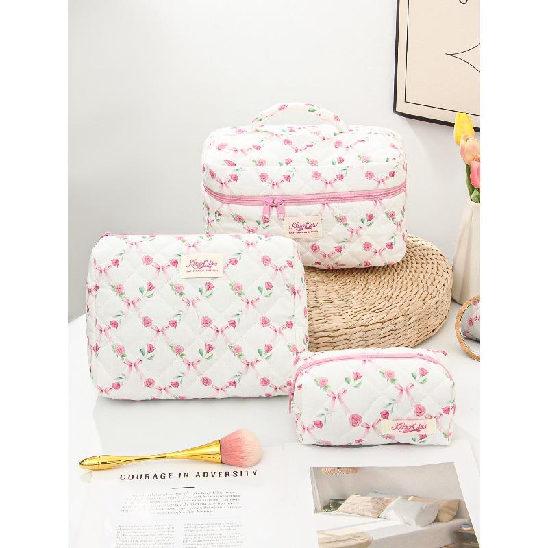Simple Fresh Makeup Bag Large Capacity Multifunctional Cosmetic Storage Bag Portable Travel Toiletry Pouch for Cosmetics Brushes Toiletries Daily Use