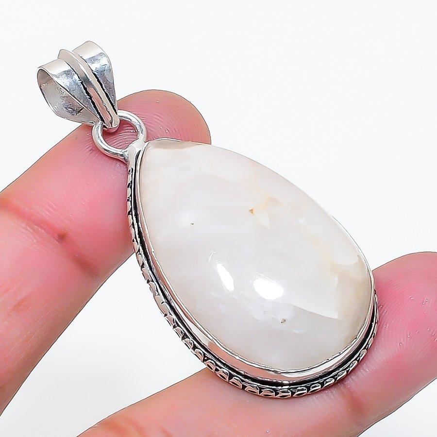 Natural Moonstone Gemstone Handmade 925 Sterling Silver Pendant 1.89 AP-15171