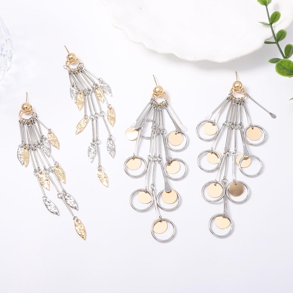 Light luxury high-end metal long leaves round splicing fringed earrings temperament cold holiday banquet women