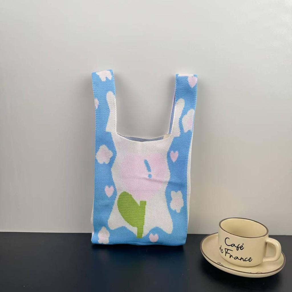 Knitted bag female animal tote bag cute souvenir snack bag versatile vest bag bucket woven gift bag