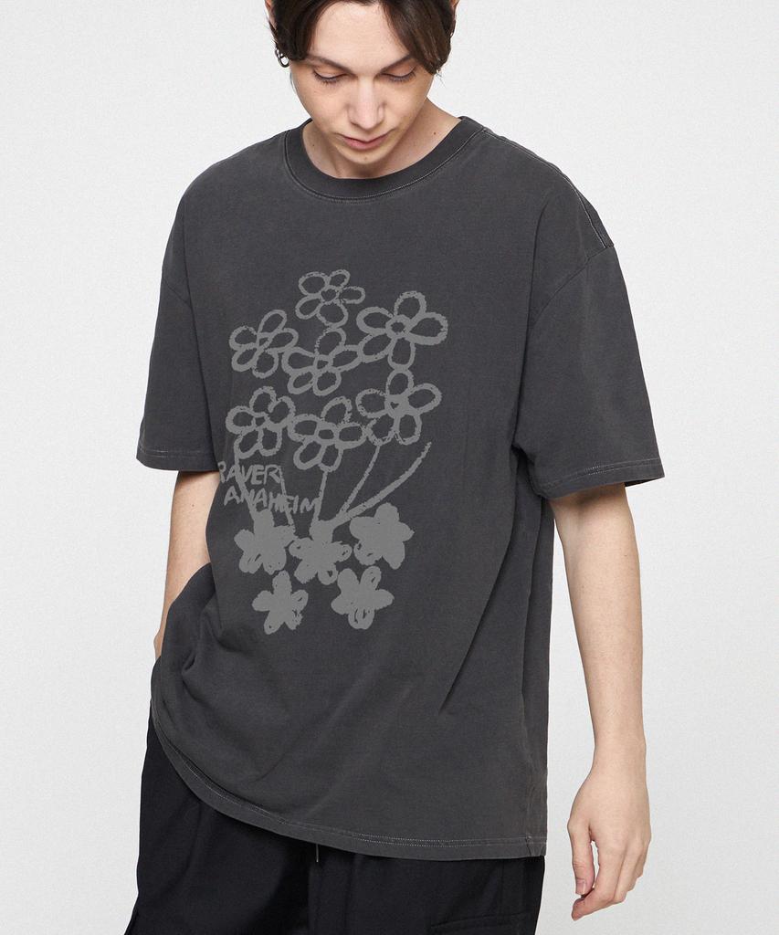 GRAVER [Unisex] Flower Bouquet Drawing Pigment Short Sleeve T-Shirt_Black Charcoal