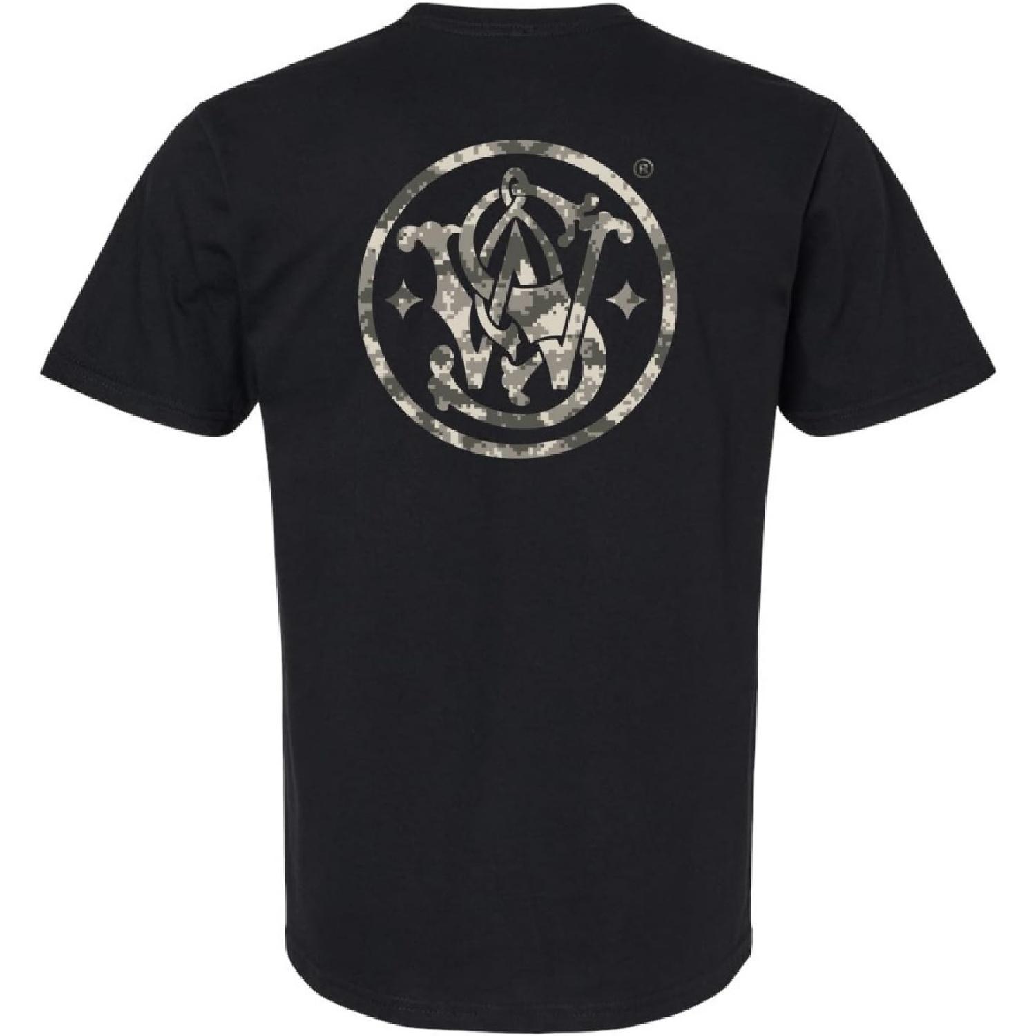 Официально лицензированная мужская футболка Smith & Wesson, Круг S&W с американским флагом, Футболка с логотипом, заполненным цифровым камуфляжем и филигранью, Черный_Мульти, Большой S разноцветный