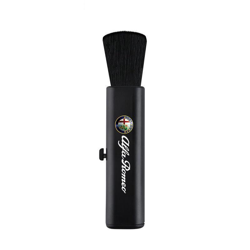Car Cleaning Brush Telescopic Air Outlet Dust Removal For Alfa Romeo 4C 159 166 Spider Giulia 156 Mito 147 8CGT Car Key Case Bag edc233