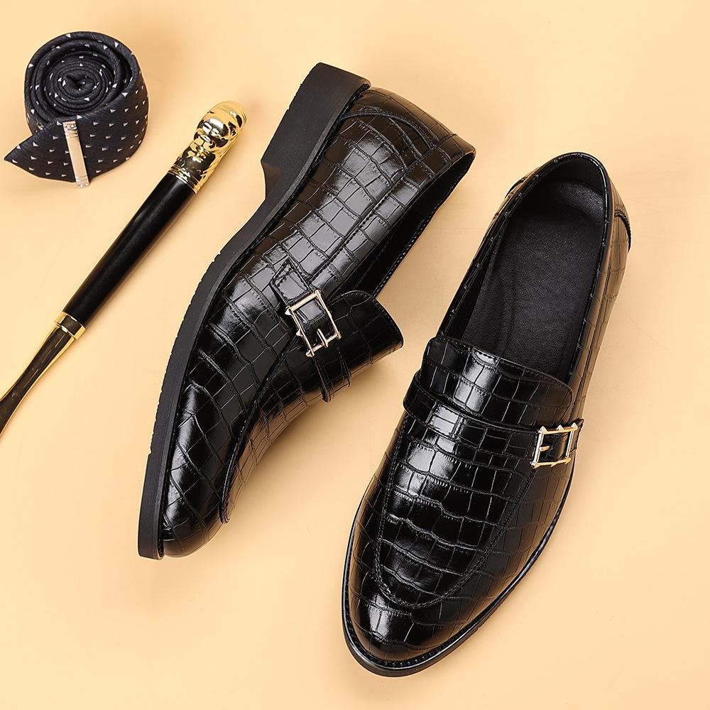 Leather shoes men's fashion casual beanie shoes crocodile pattern men's British pointed head large size 48
