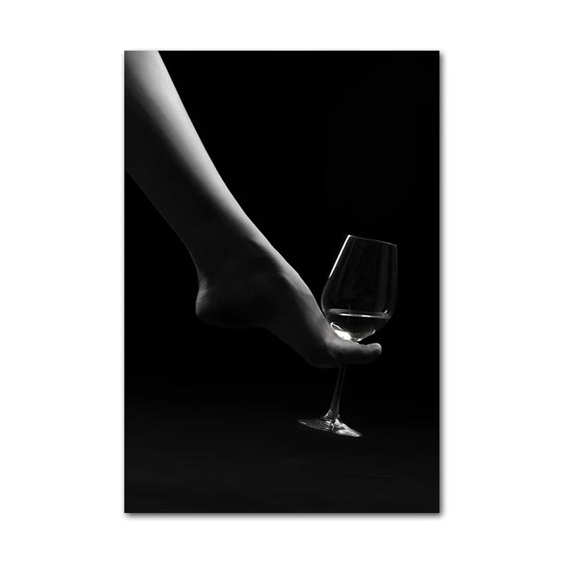 Black and White Retro Sexy Woman CanvasPainting Wine Car Silk Stockings Girls Print  Poster Flower Picture for Living Room Decor