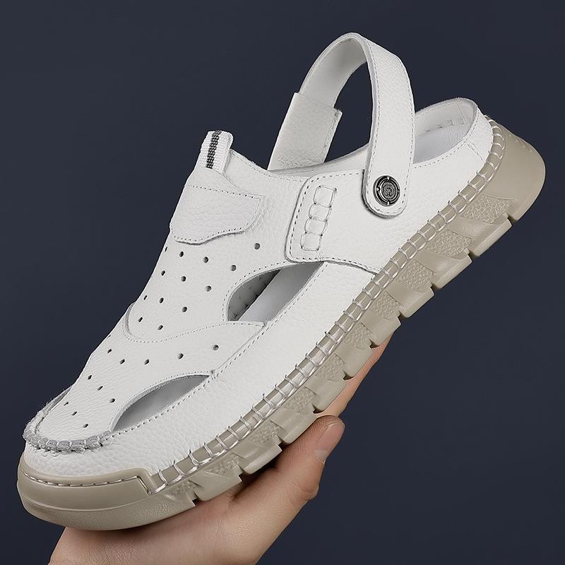Fashion Fashion Casual Hallow Leather Shoes for Men Summer New Designer Breathable Sandals Male  Solid Color Driving Shoes Man