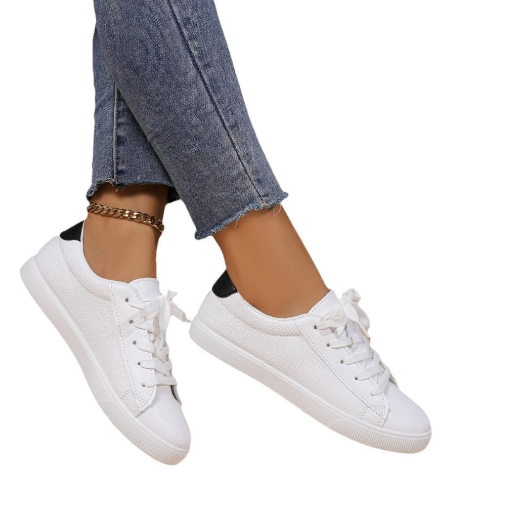 Casual single shoes women's 2025 spring new Korean version of fashion round head lace-up flat bottom fashion large size women's single shoes